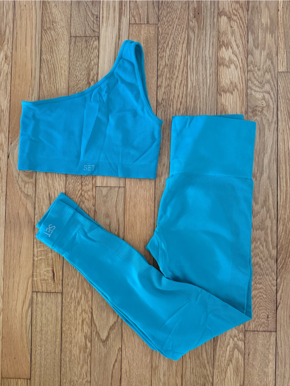 SET Active One-Shoulder Set